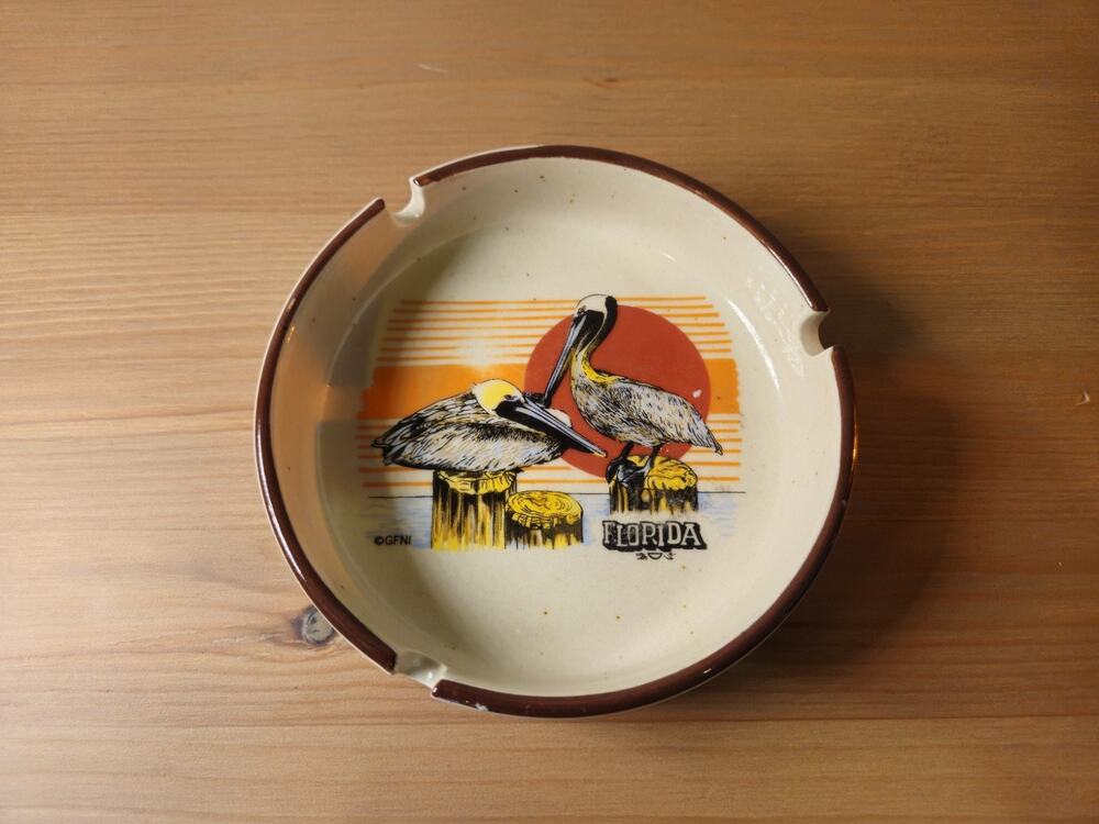 Vintage 80's Souvenir Florida Ceramic Ashtray With Pelicans 5"
